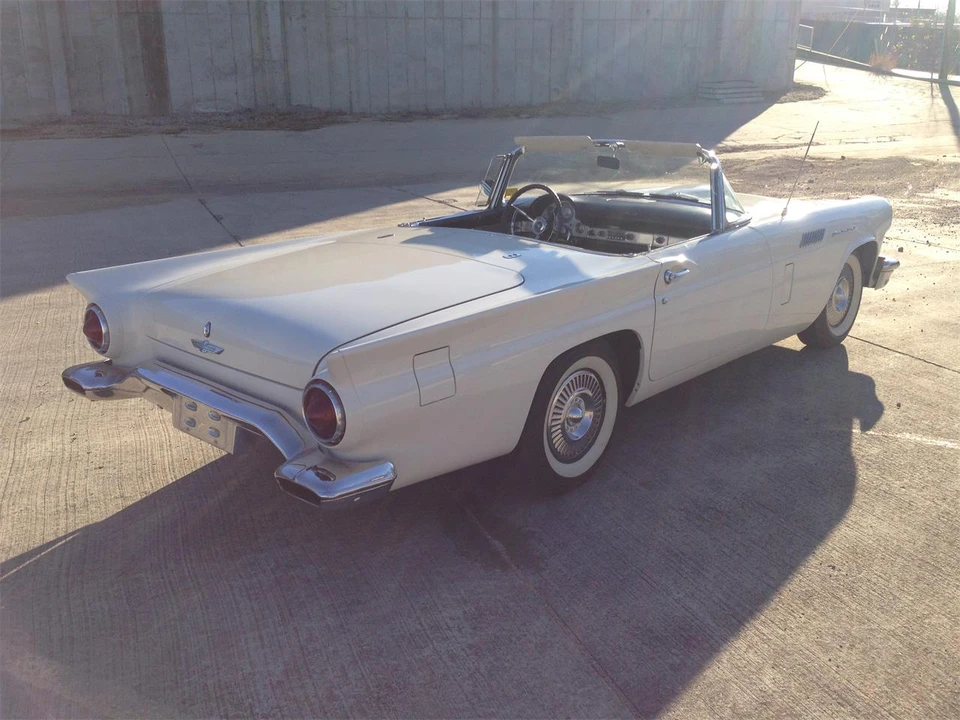 1957 Ford Thunderbird 1st Gen - Image 17 of 31