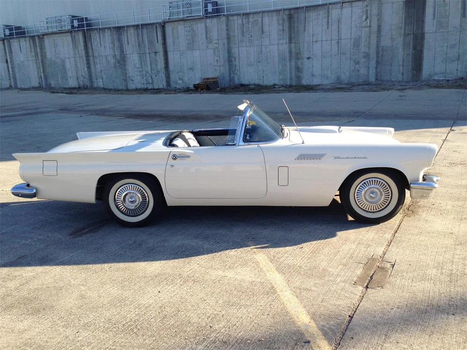 1957 Ford Thunderbird 1st Gen - Image 8 of 31