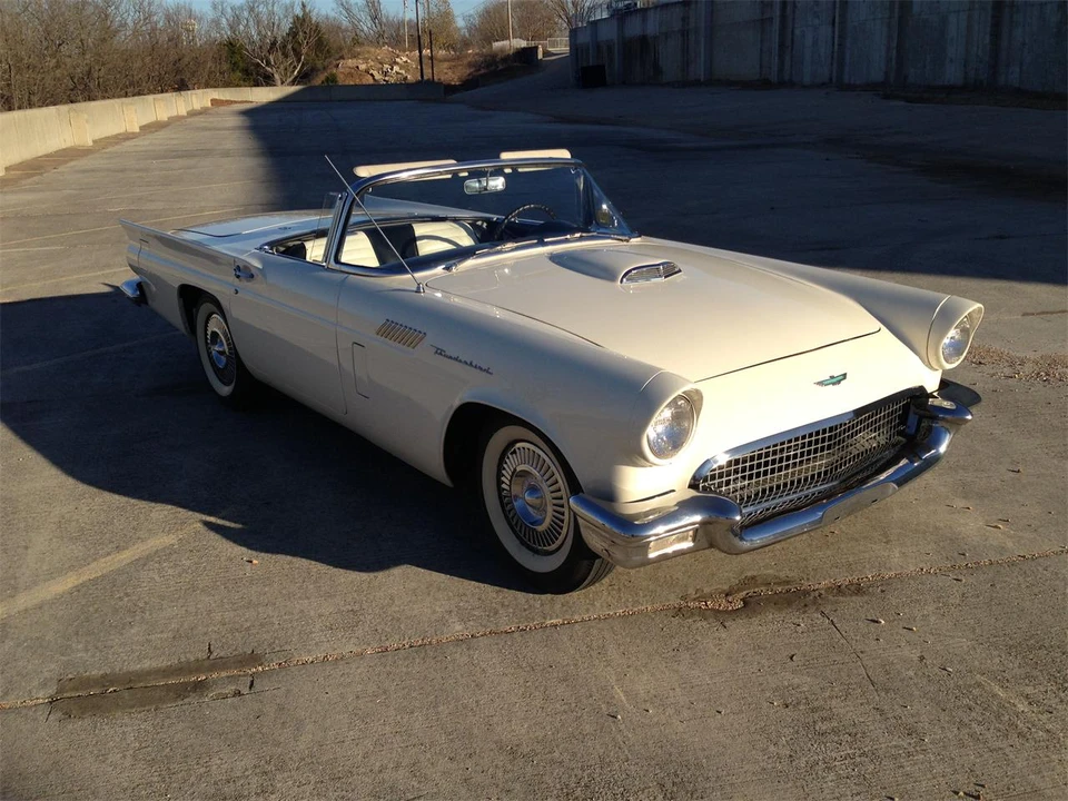 1957 Ford Thunderbird 1st Gen - Image 6 of 31