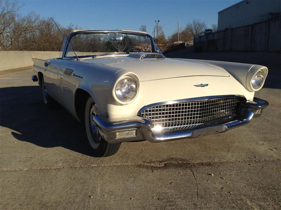 1957 Ford Thunderbird 1st Gen - Image 7 of 31