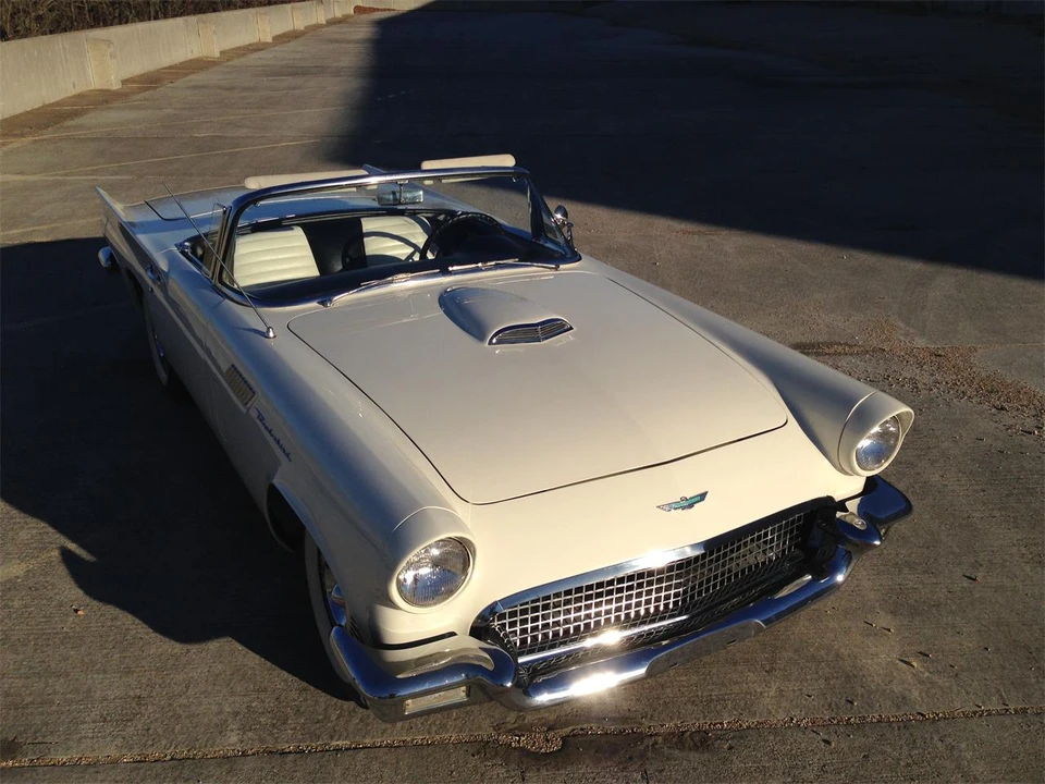 1957 Ford Thunderbird 1st Gen - Image 18 of 31