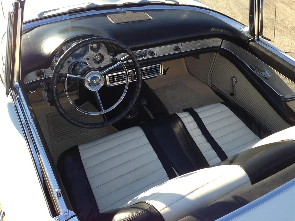 1957 Ford Thunderbird 1st Gen - Image 30 of 31