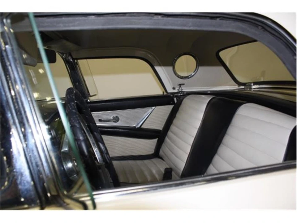 1957 Ford Thunderbird 1st Gen - Image 25 of 31