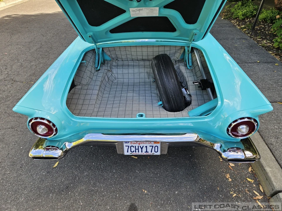 1957 Ford Thunderbird 1st Gen - Image 19 of 21