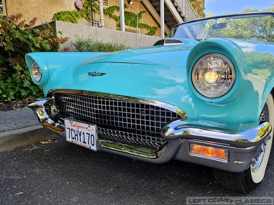 1957 Ford Thunderbird 1st Gen - Image 11 of 21