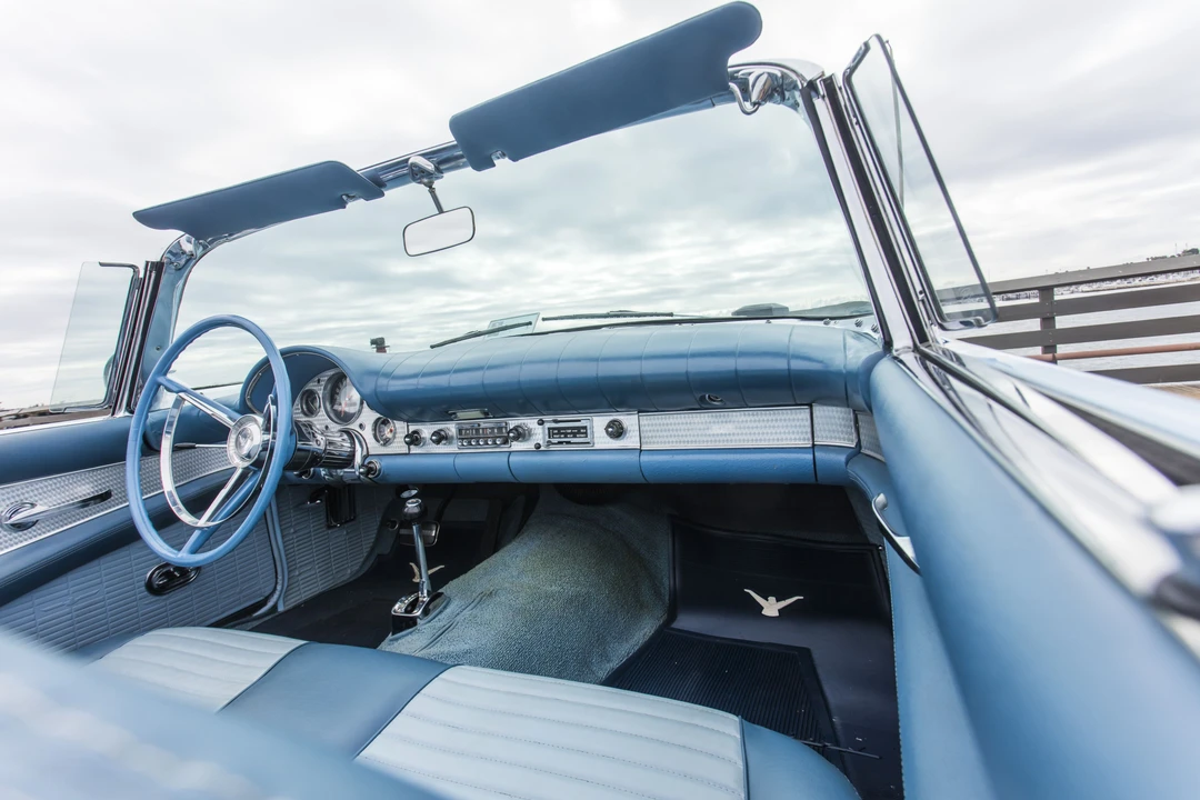1957 Ford Thunderbird 1st Gen - Image 23 of 31
