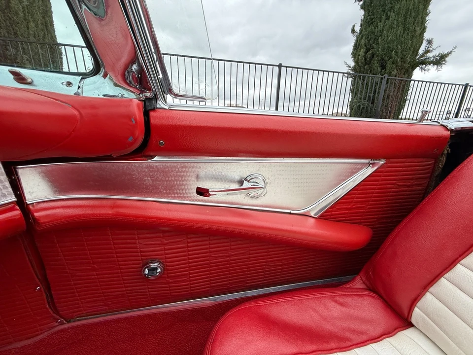 1957 Ford Thunderbird 1st Gen - Image 20 of 31
