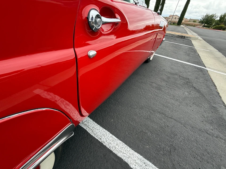 1957 Ford Thunderbird 1st Gen - Image 13 of 31