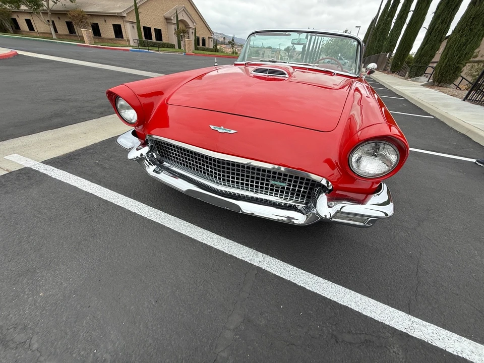 1957 Ford Thunderbird 1st Gen - Image 10 of 31