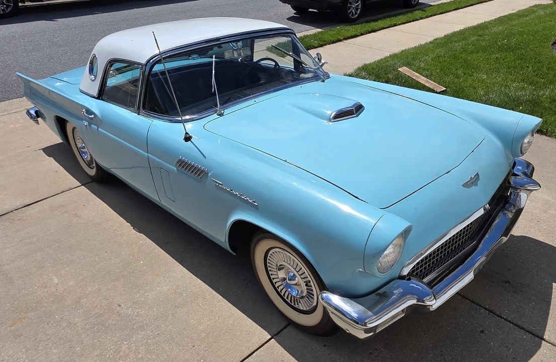 1957 Ford Thunderbird 1st Gen - Image 2 of 31