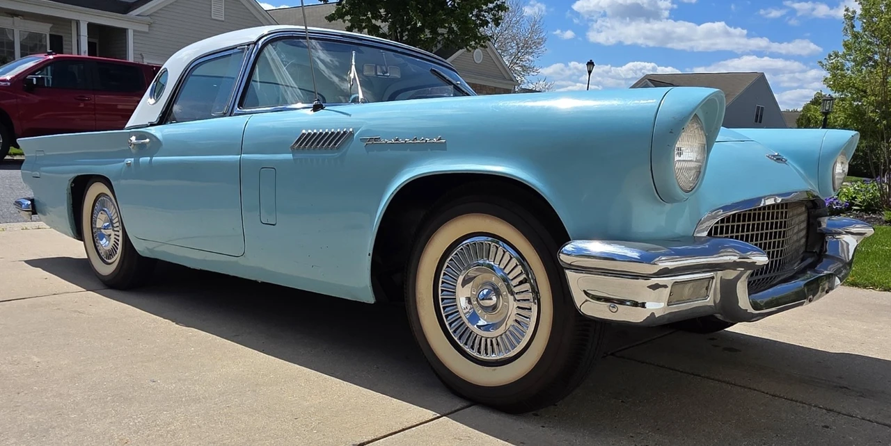 1957 Ford Thunderbird 1st Gen - Image 3 of 31