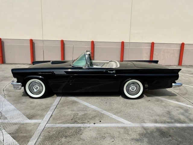 1957 Ford Thunderbird 1st Gen - Image 7 of 21