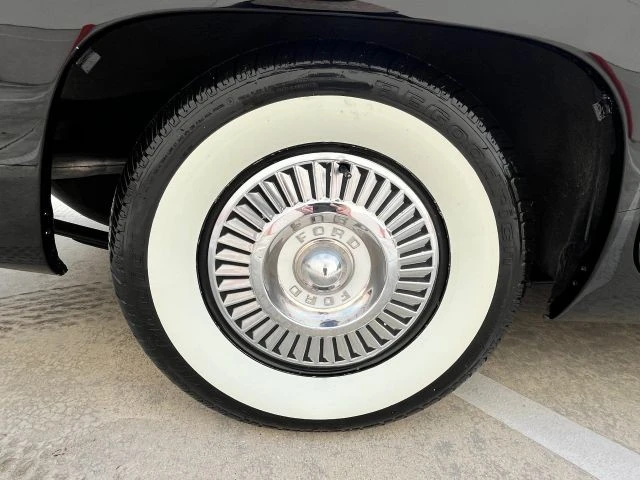 1957 Ford Thunderbird 1st Gen - Image 12 of 21