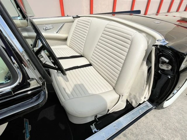 1957 Ford Thunderbird 1st Gen - Image 18 of 21