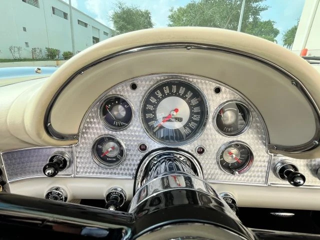 1957 Ford Thunderbird 1st Gen - Image 17 of 21