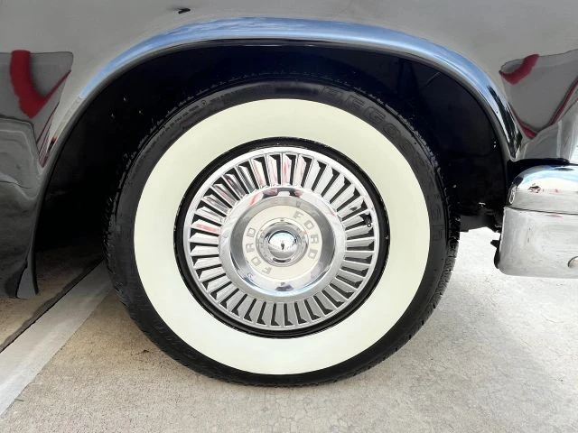 1957 Ford Thunderbird 1st Gen - Image 11 of 21