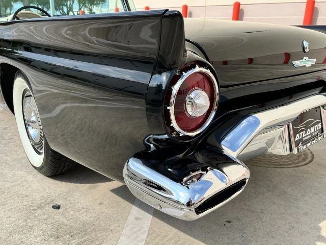 1957 Ford Thunderbird 1st Gen - Image 10 of 21