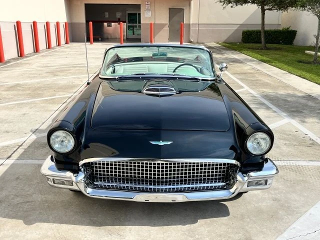 1957 Ford Thunderbird 1st Gen - Image 3 of 21