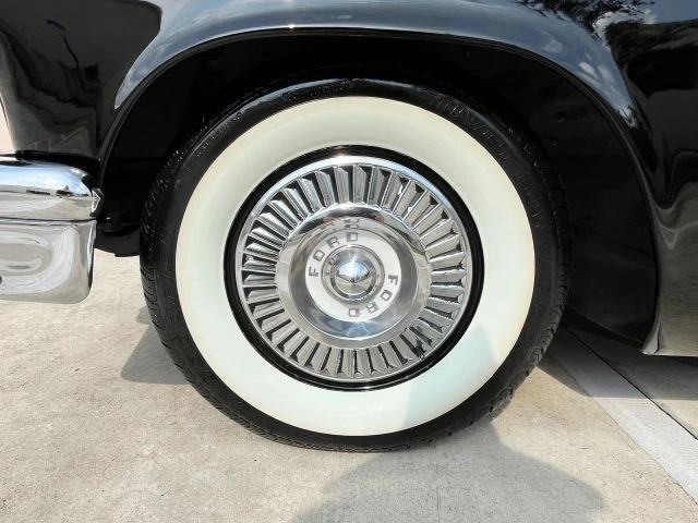 1957 Ford Thunderbird 1st Gen - Image 13 of 21
