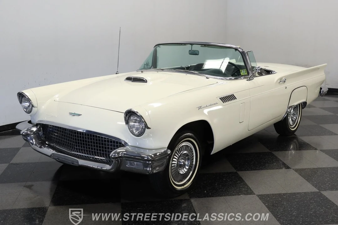 1957 Ford Thunderbird 1st Gen - Image 18 of 31