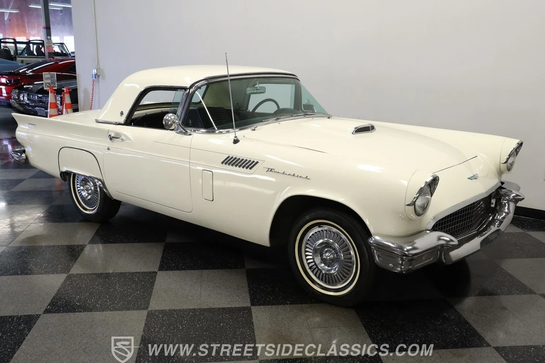 1957 Ford Thunderbird 1st Gen - Image 14 of 21