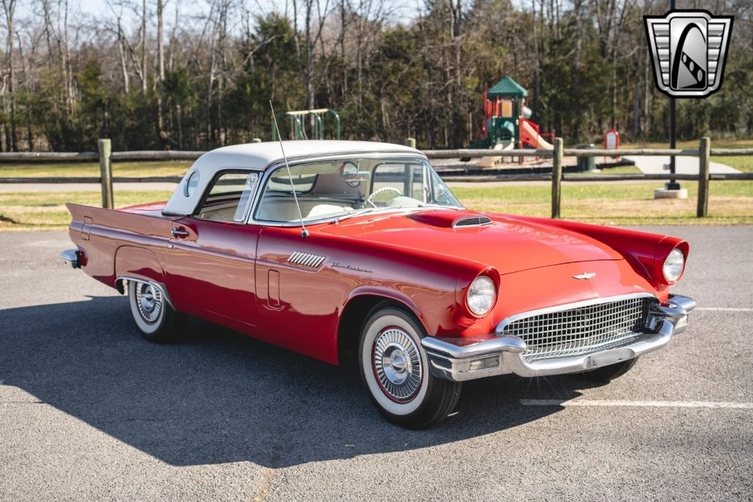 1957 Ford Thunderbird 1st Gen - Image 10 of 21