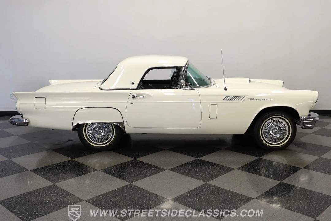 1957 Ford Thunderbird 1st Gen - Image 13 of 31