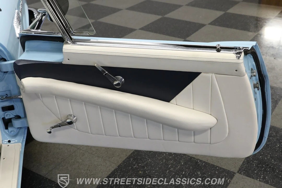 1957 Ford Thunderbird 1st Gen - Image 8 of 10