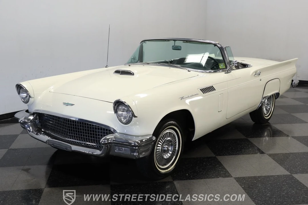 1957 Ford Thunderbird 1st Gen - Image 18 of 21