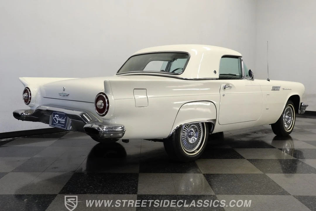 1957 Ford Thunderbird 1st Gen - Image 25 of 31