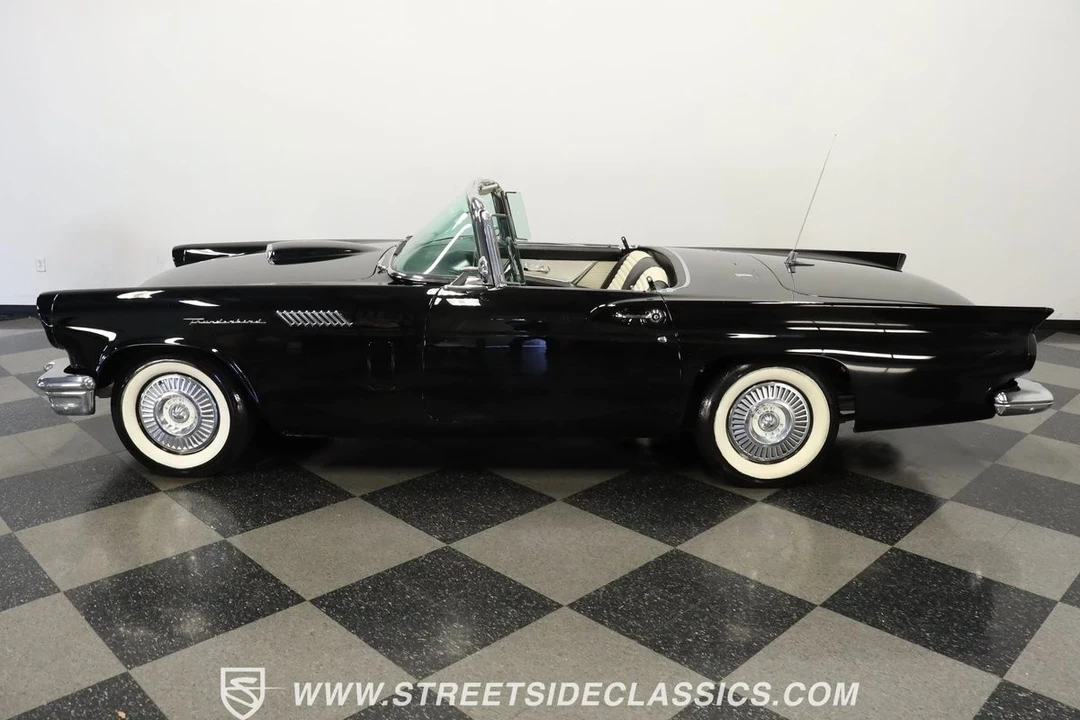 1957 Ford Thunderbird 1st Gen - Image 3 of 12