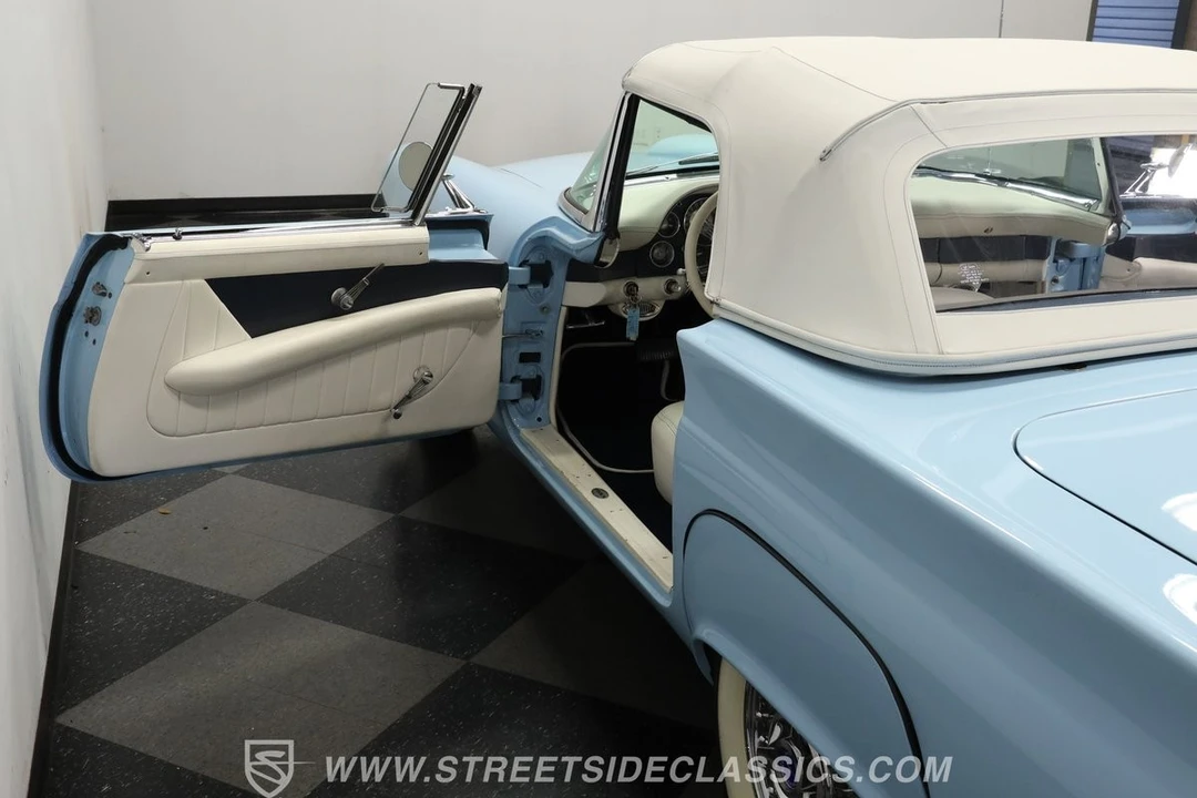 1957 Ford Thunderbird 1st Gen - Image 5 of 10