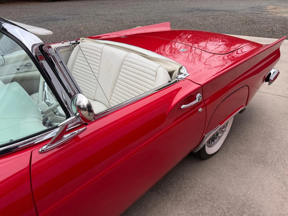 1957 Ford Thunderbird 1st Gen - Image 15 of 21