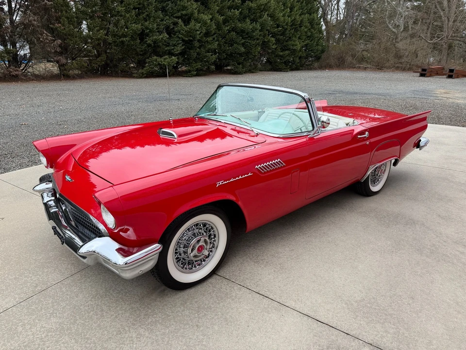 1957 Ford Thunderbird 1st Gen - Image 9 of 21