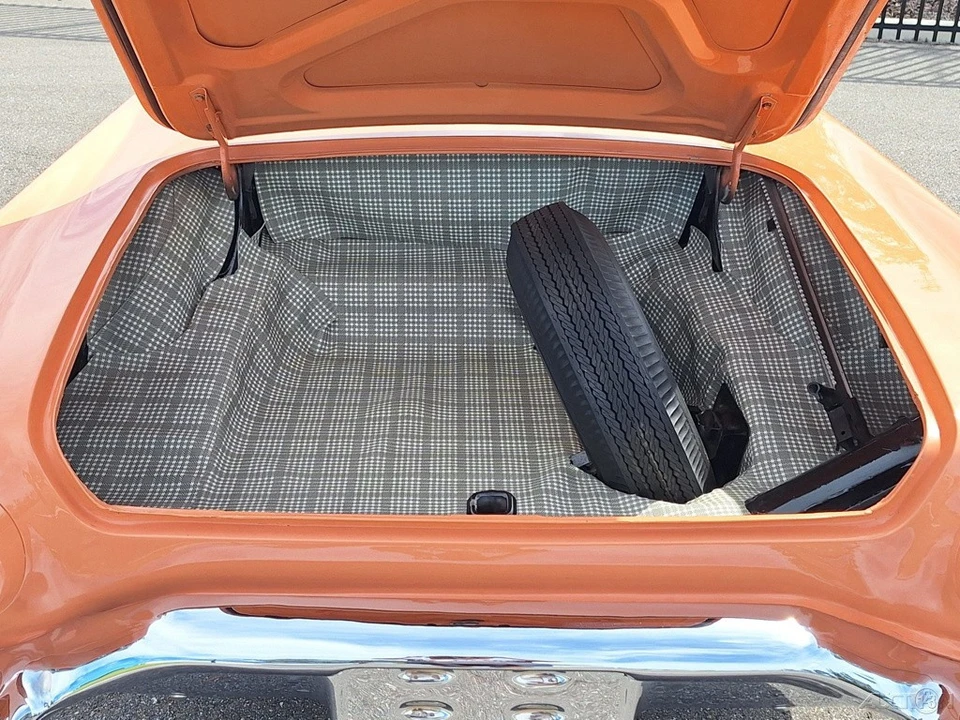 1957 Ford Thunderbird 1st Gen - Image 11 of 24
