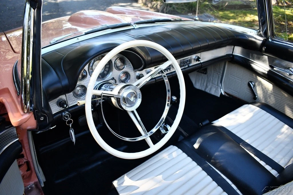 1957 Ford Thunderbird 1st Gen - Image 18 of 24