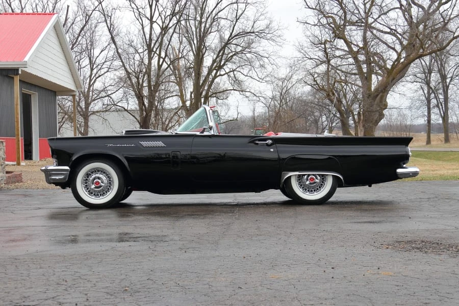 1957 Ford Thunderbird 1st Gen - Image 2 of 31