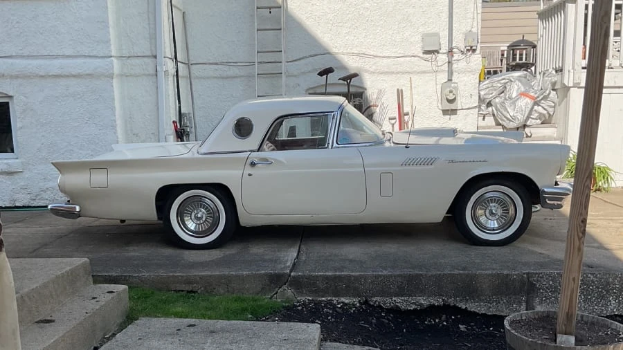 1957 Ford Thunderbird 1st Gen - Image 2 of 11