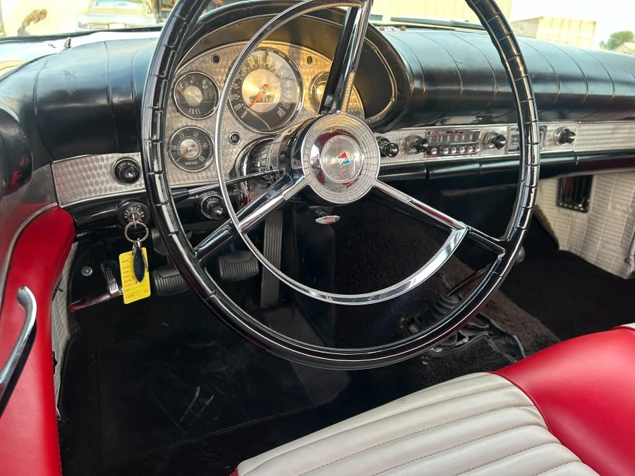 1957 Ford Thunderbird 1st Gen - Image 17 of 27