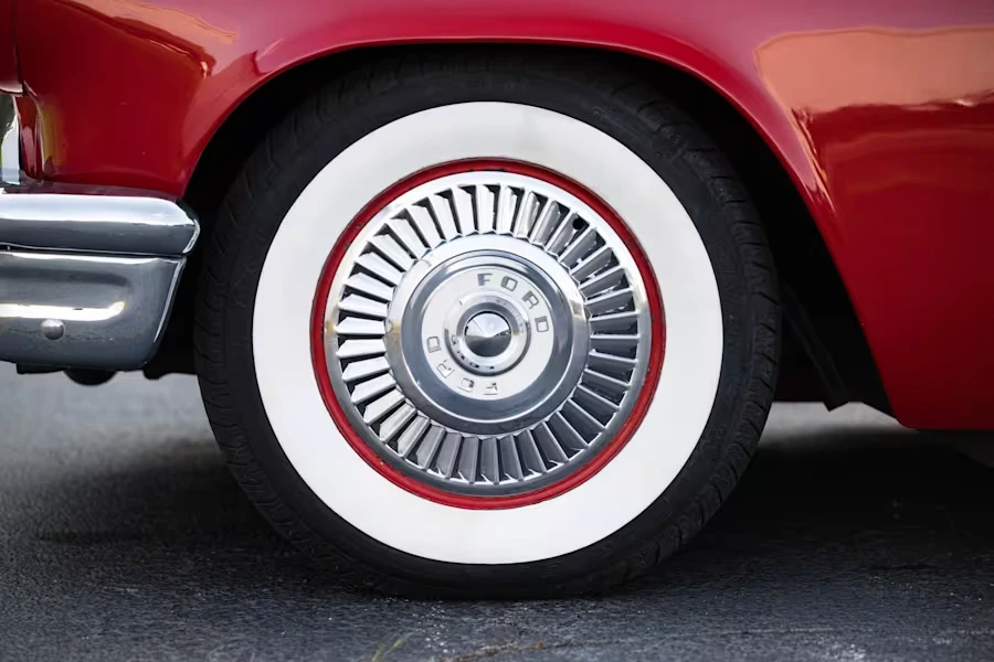 1957 Ford Thunderbird 1st Gen - Image 13 of 31