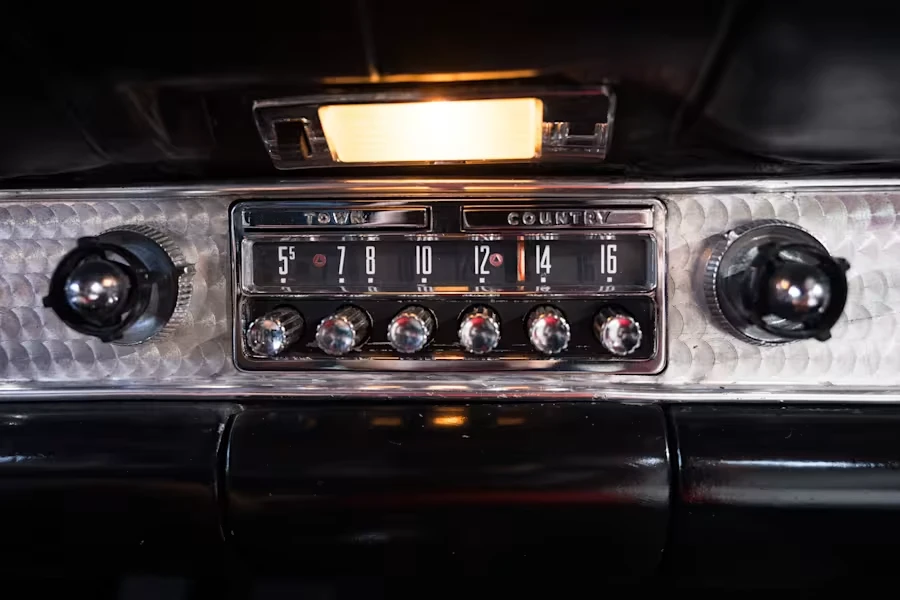 1957 Ford Thunderbird 1st Gen - Image 30 of 31