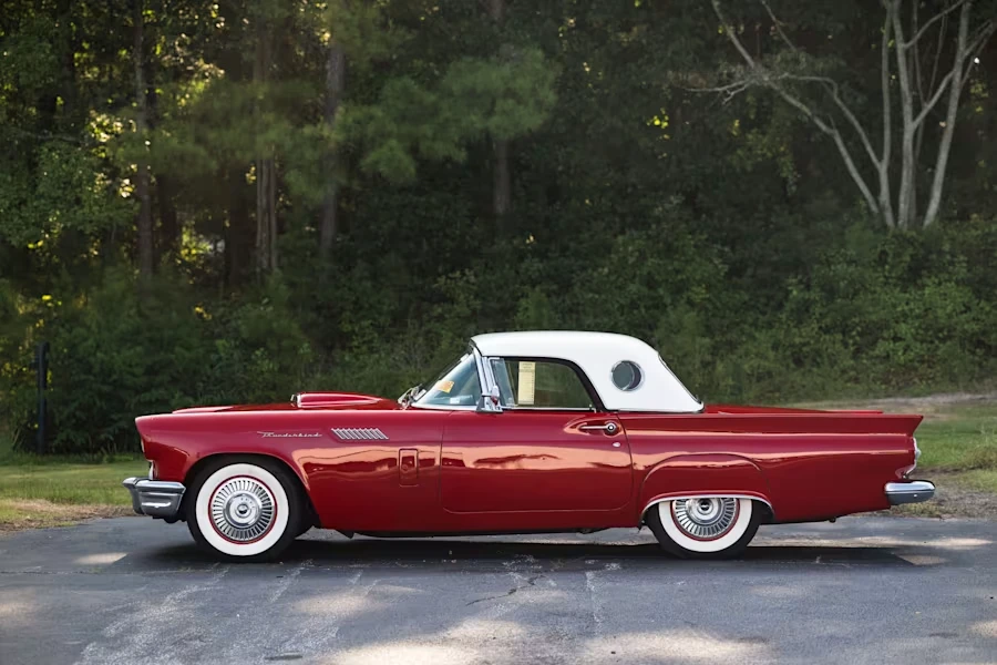 1957 Ford Thunderbird 1st Gen - Image 16 of 31