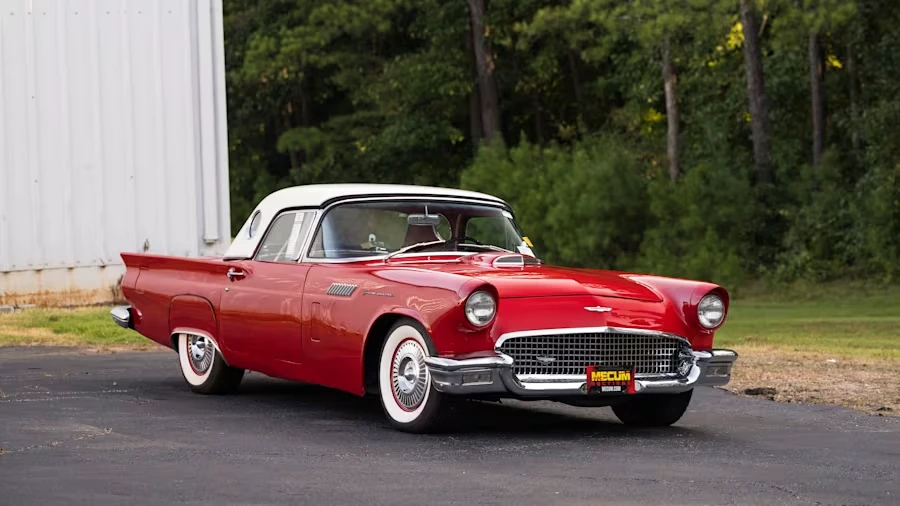 1957 Ford Thunderbird 1st Gen - Image 18 of 31
