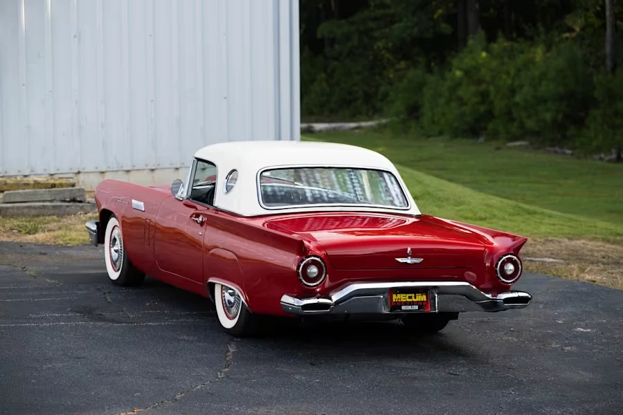 1957 Ford Thunderbird 1st Gen - Image 24 of 31
