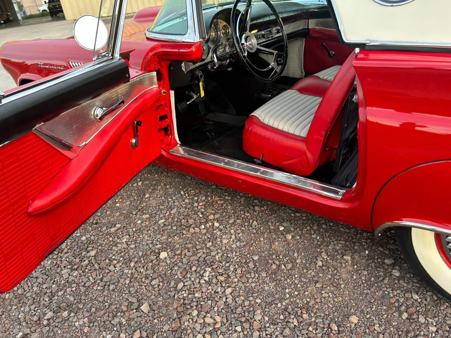 1957 Ford Thunderbird 1st Gen - Image 18 of 27