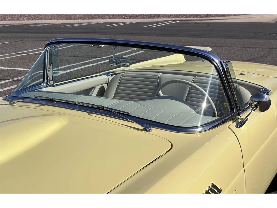 1957 Ford Thunderbird 1st Gen - Image 15 of 31