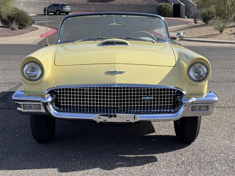 1957 Ford Thunderbird 1st Gen - Image 14 of 31
