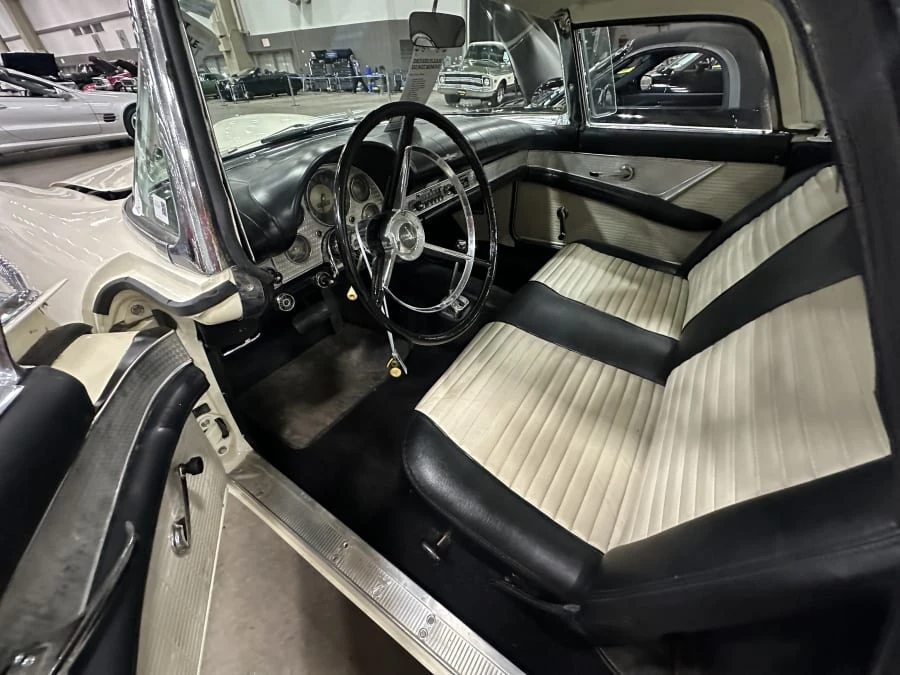 1957 Ford Thunderbird 1st Gen - Image 3 of 4