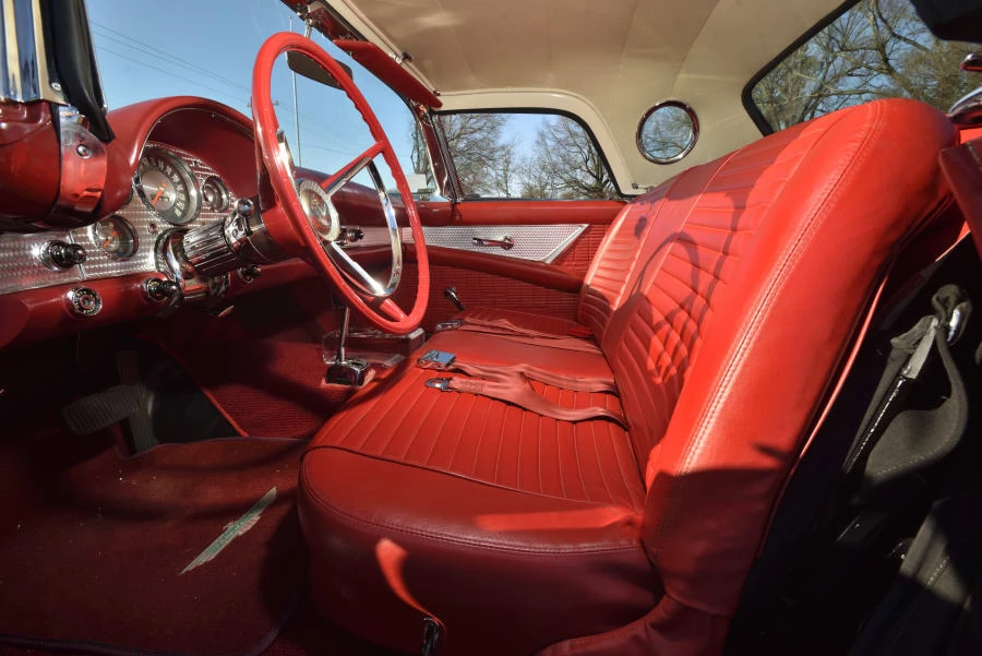 1957 Ford Thunderbird 1st Gen - Image 24 of 31