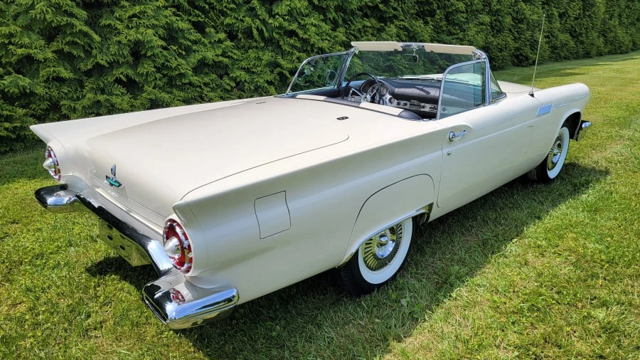 1957 Ford Thunderbird 1st Gen - Image 3 of 31